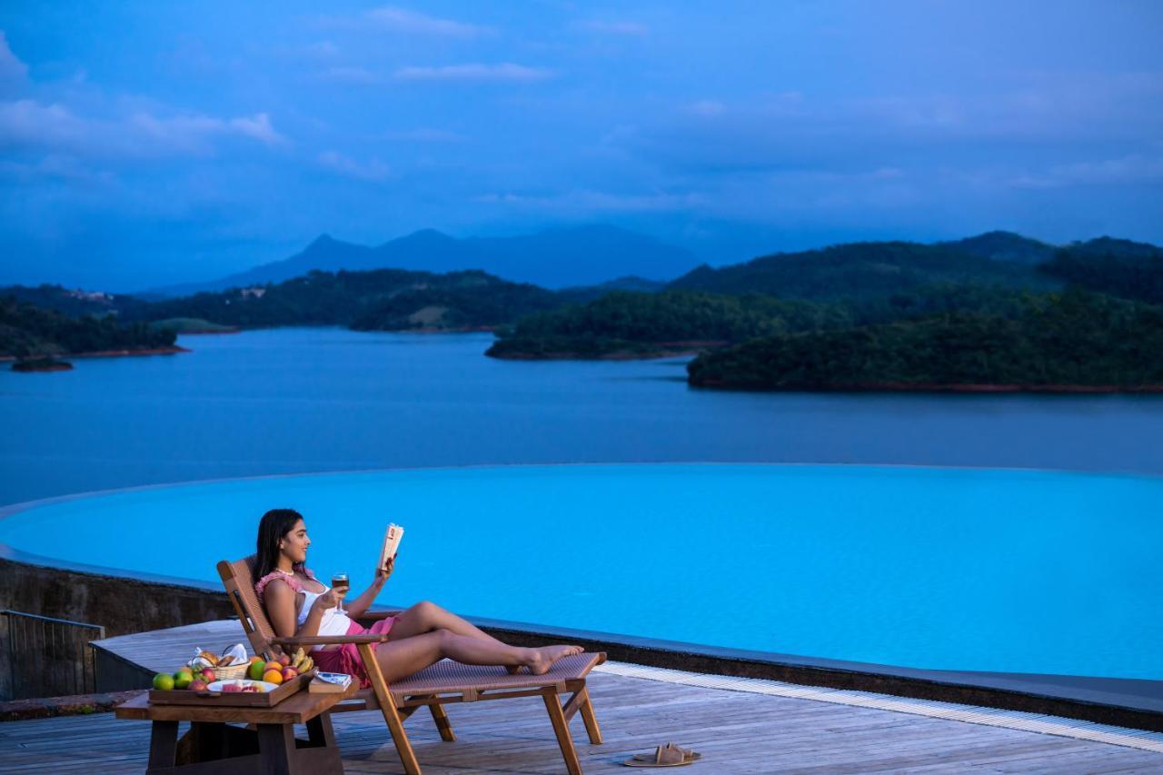 Mountain Shadows Resort Wayanad Exterior photo